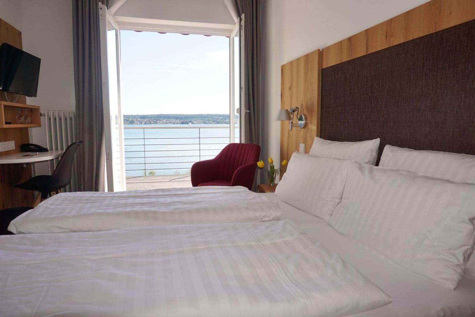 Doppelzimmer mit Seeblick